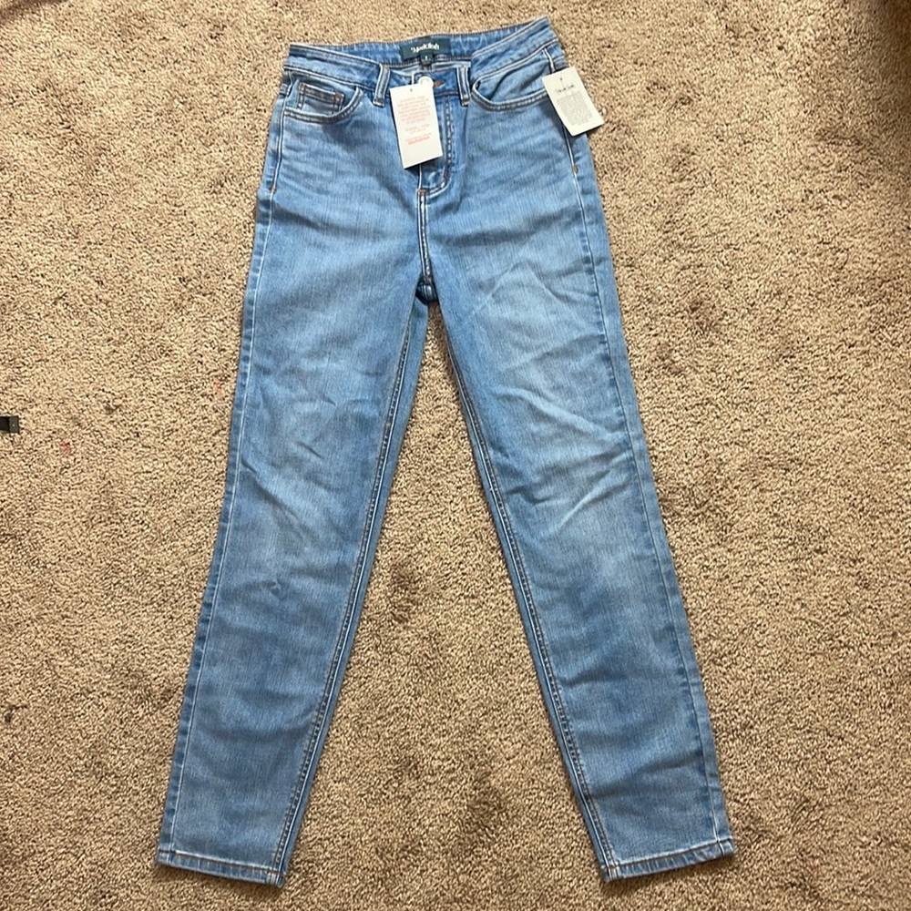 Modcloth light Blue jeans size 2 style 80’s slim straight leg